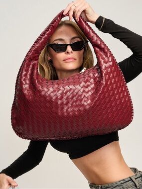 NWT Urban Expressions Victoria Merlot Hobo